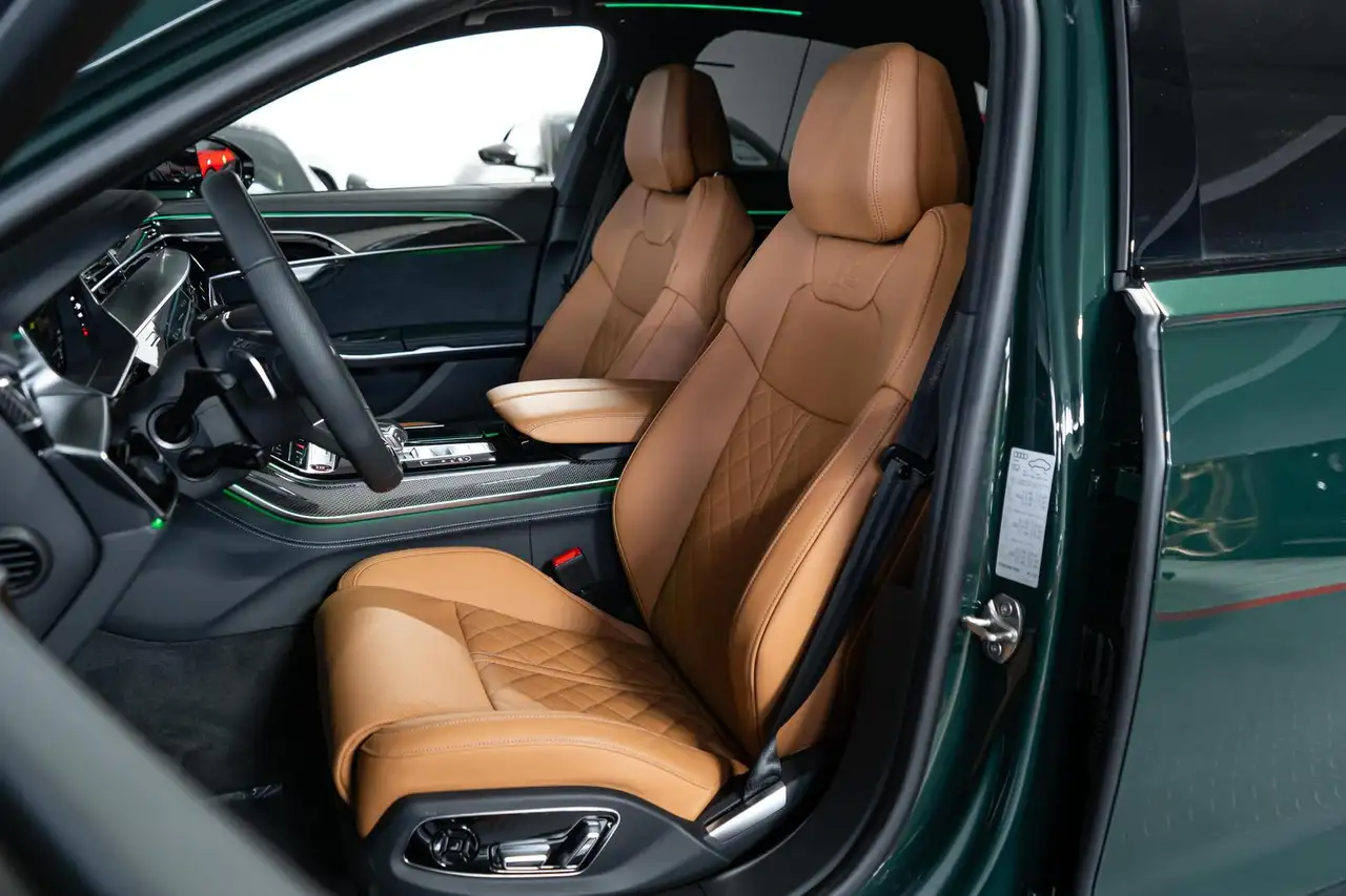 Audi S8 15
