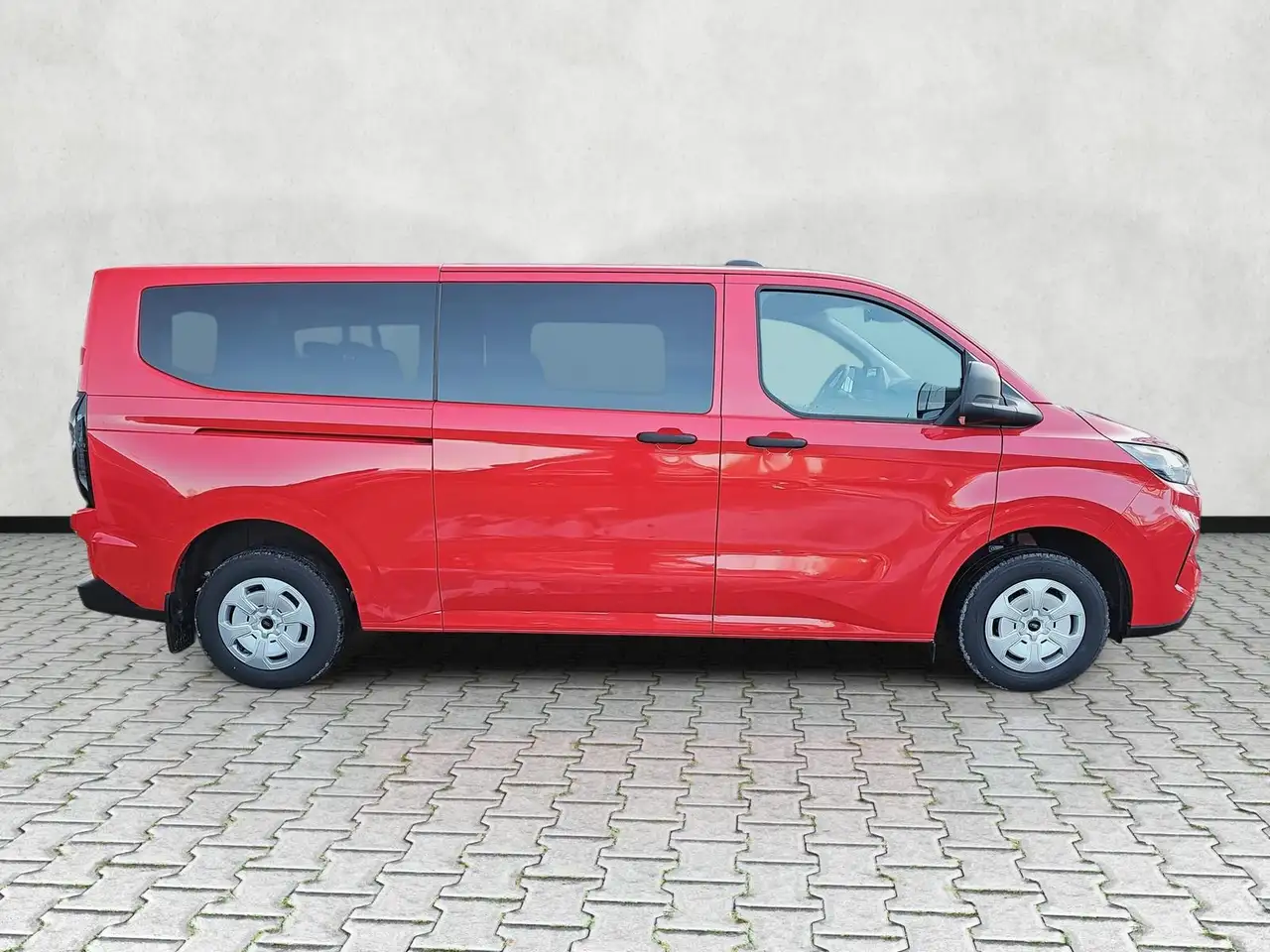 Ford Transit 9