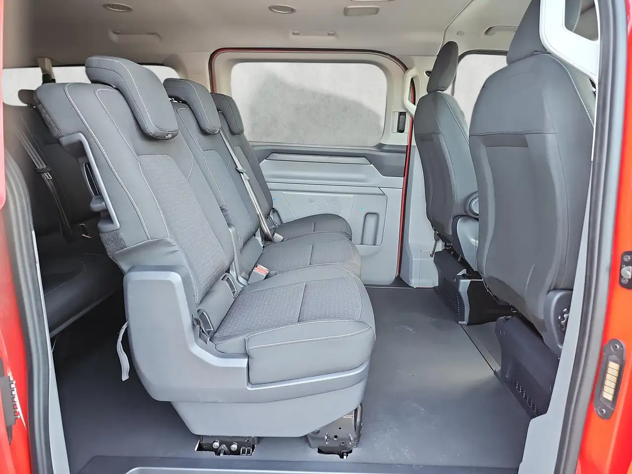 Ford Transit 14