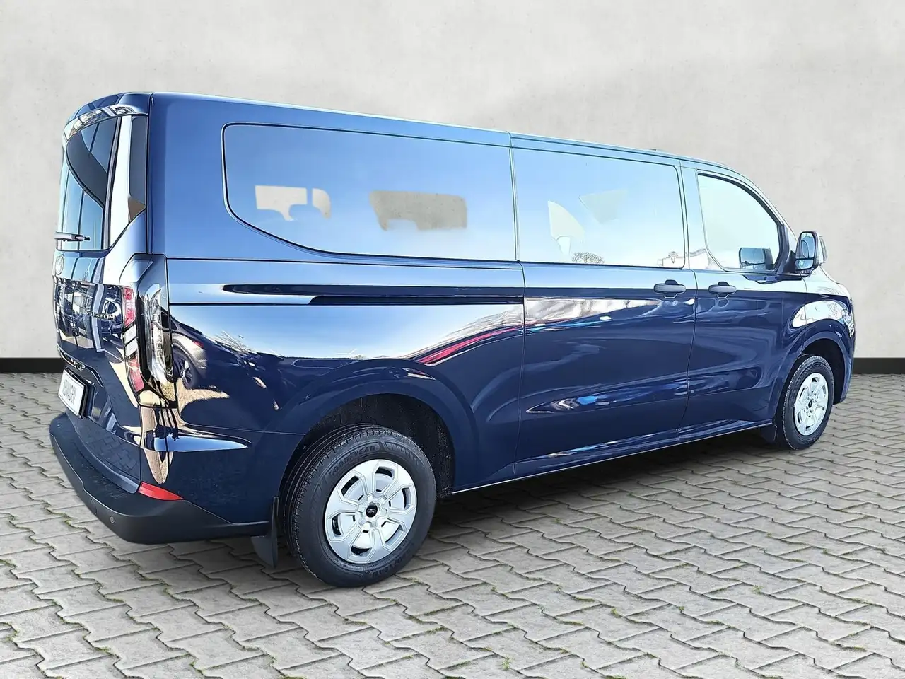 Ford Transit 8