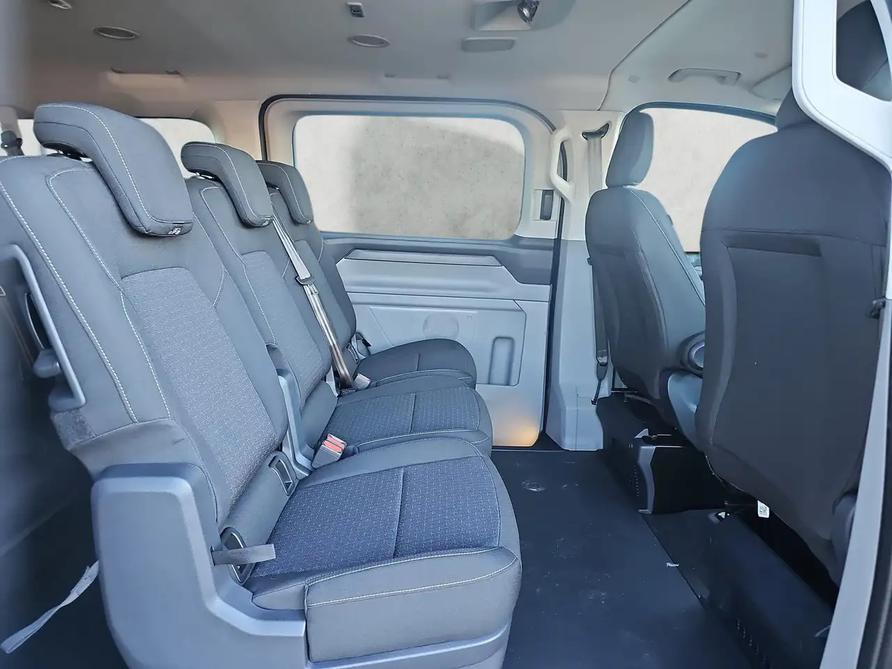 Ford Transit 14