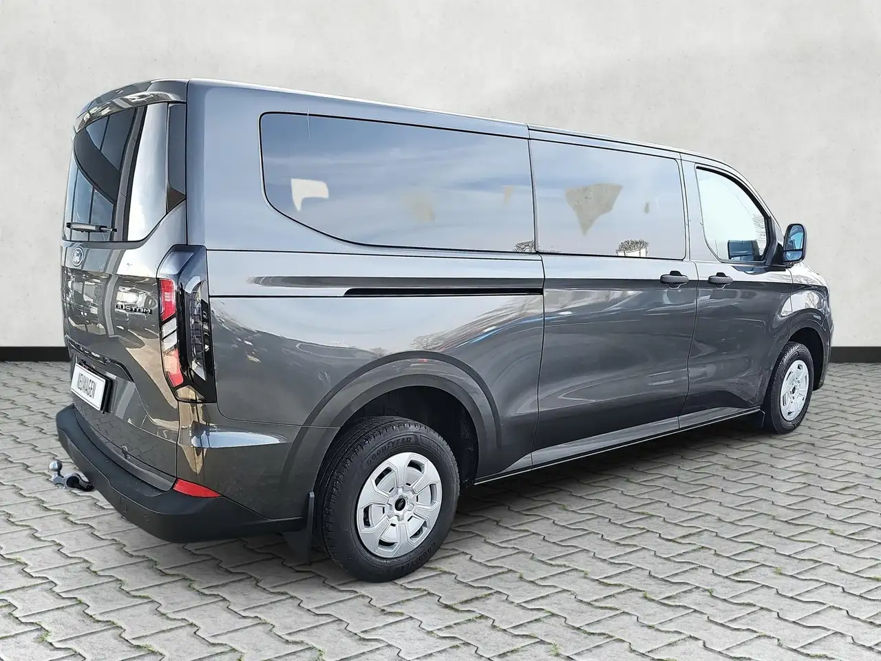 Ford Transit 8
