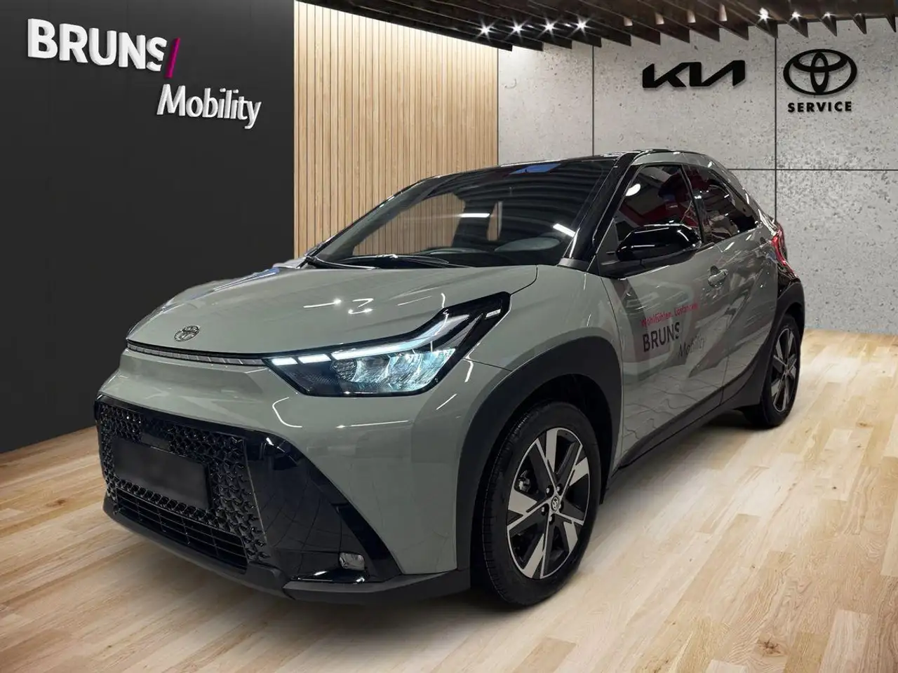 Toyota Aygo X 2