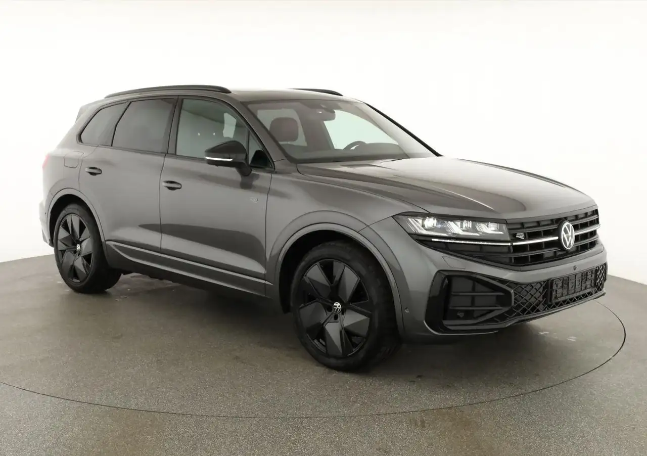 Volkswagen Touareg 3