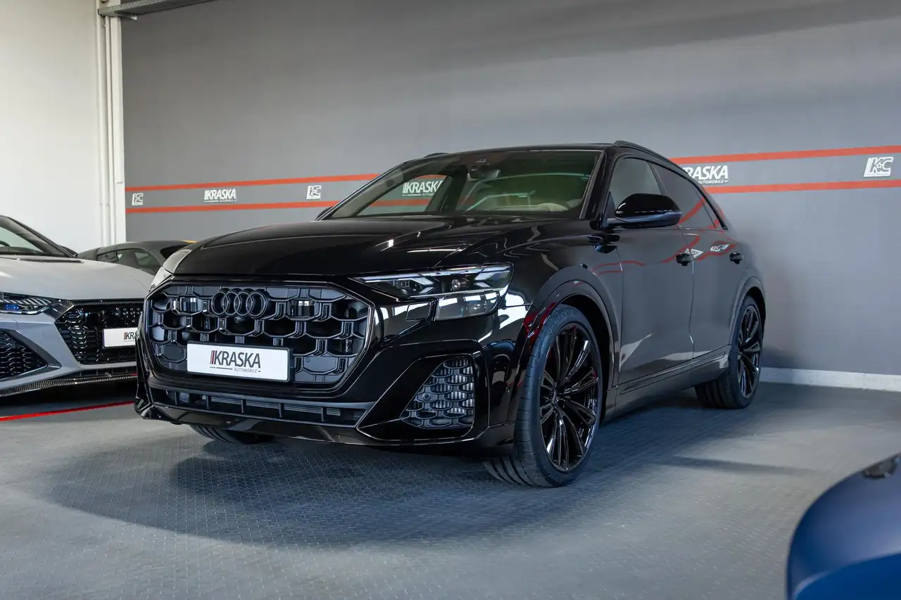 Audi SQ8 6