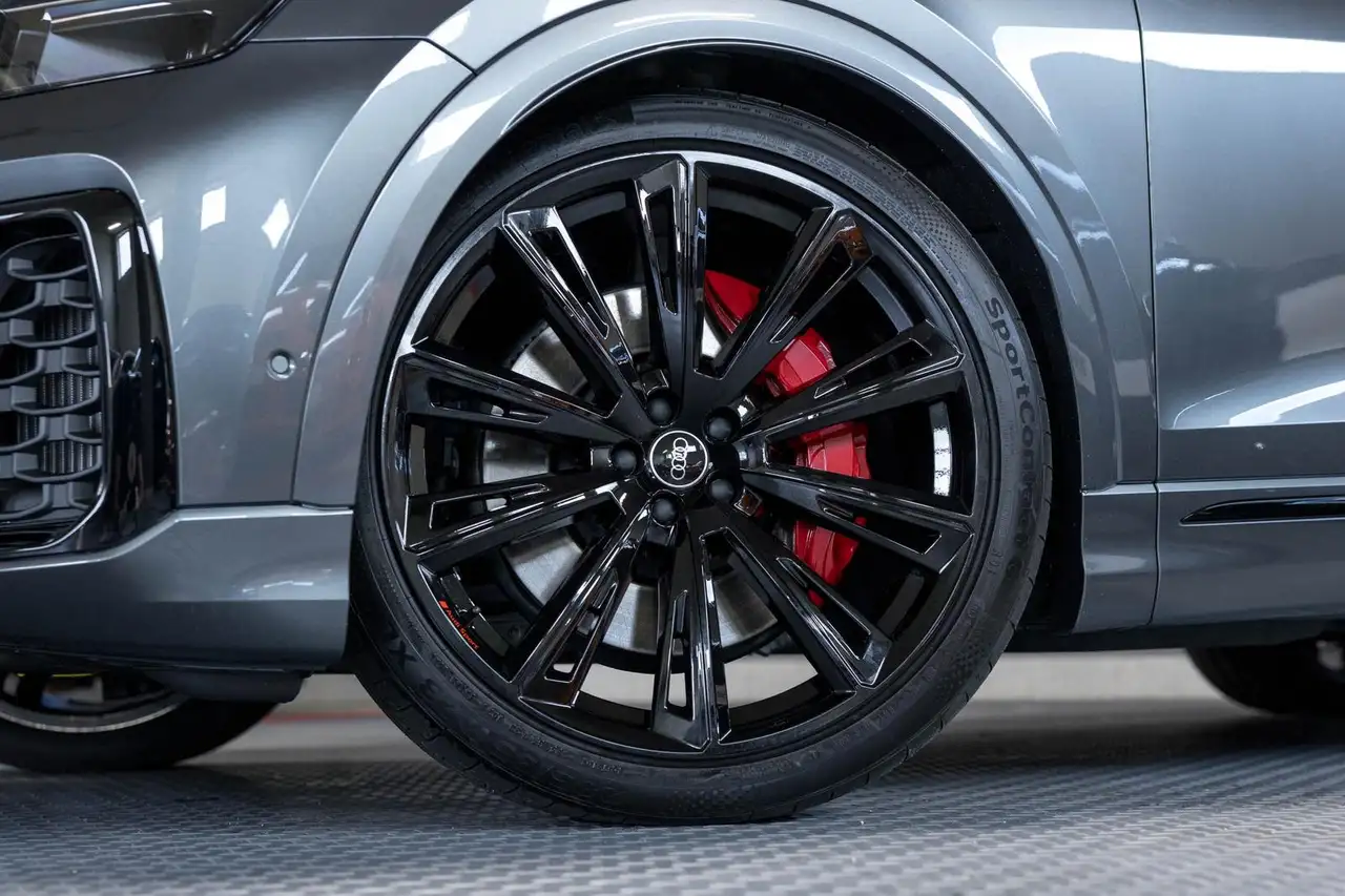 Audi SQ8 2