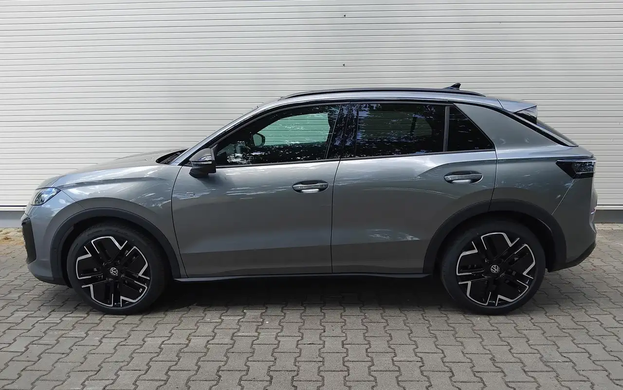 Volkswagen T-Roc 4