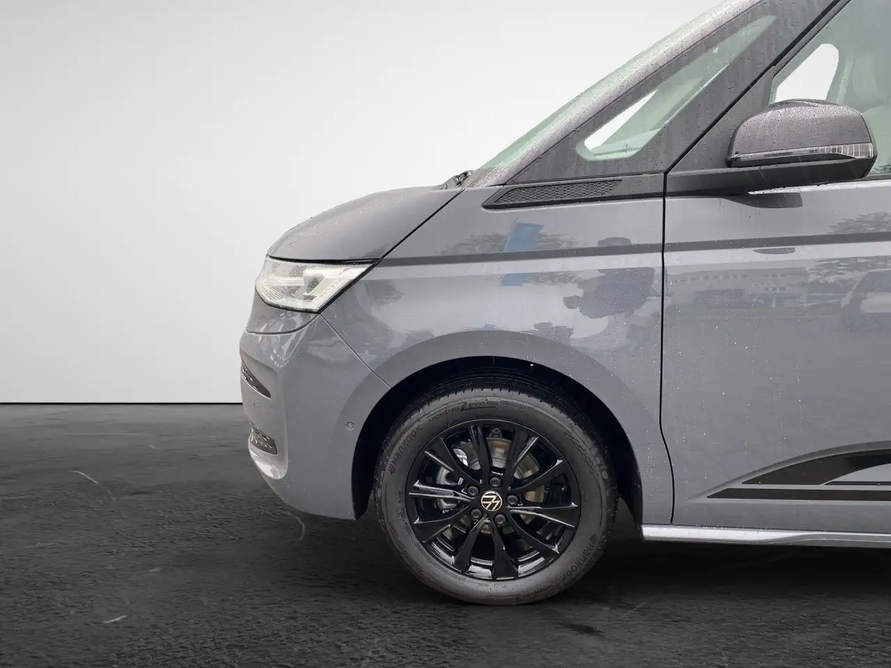 Volkswagen T7 Multivan 6