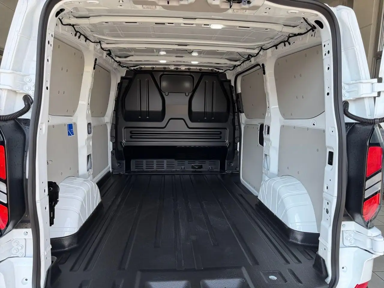 Ford Transit 11