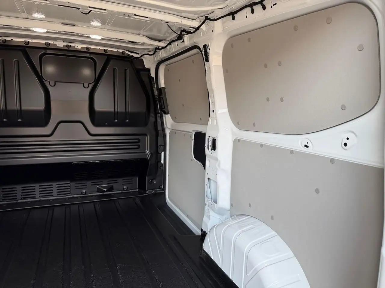 Ford Transit 12