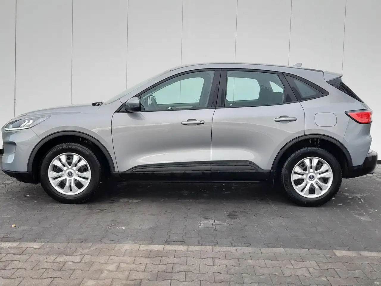 Ford Kuga 8