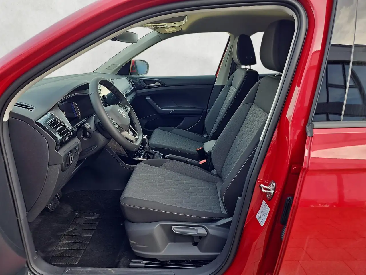 Volkswagen T-Cross 10