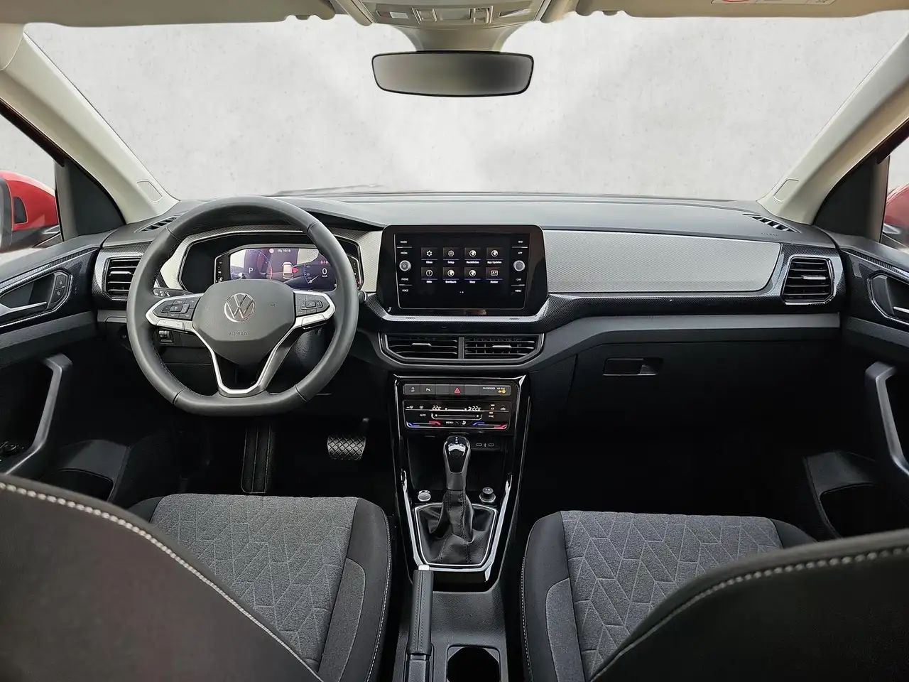 Volkswagen T-Cross 13
