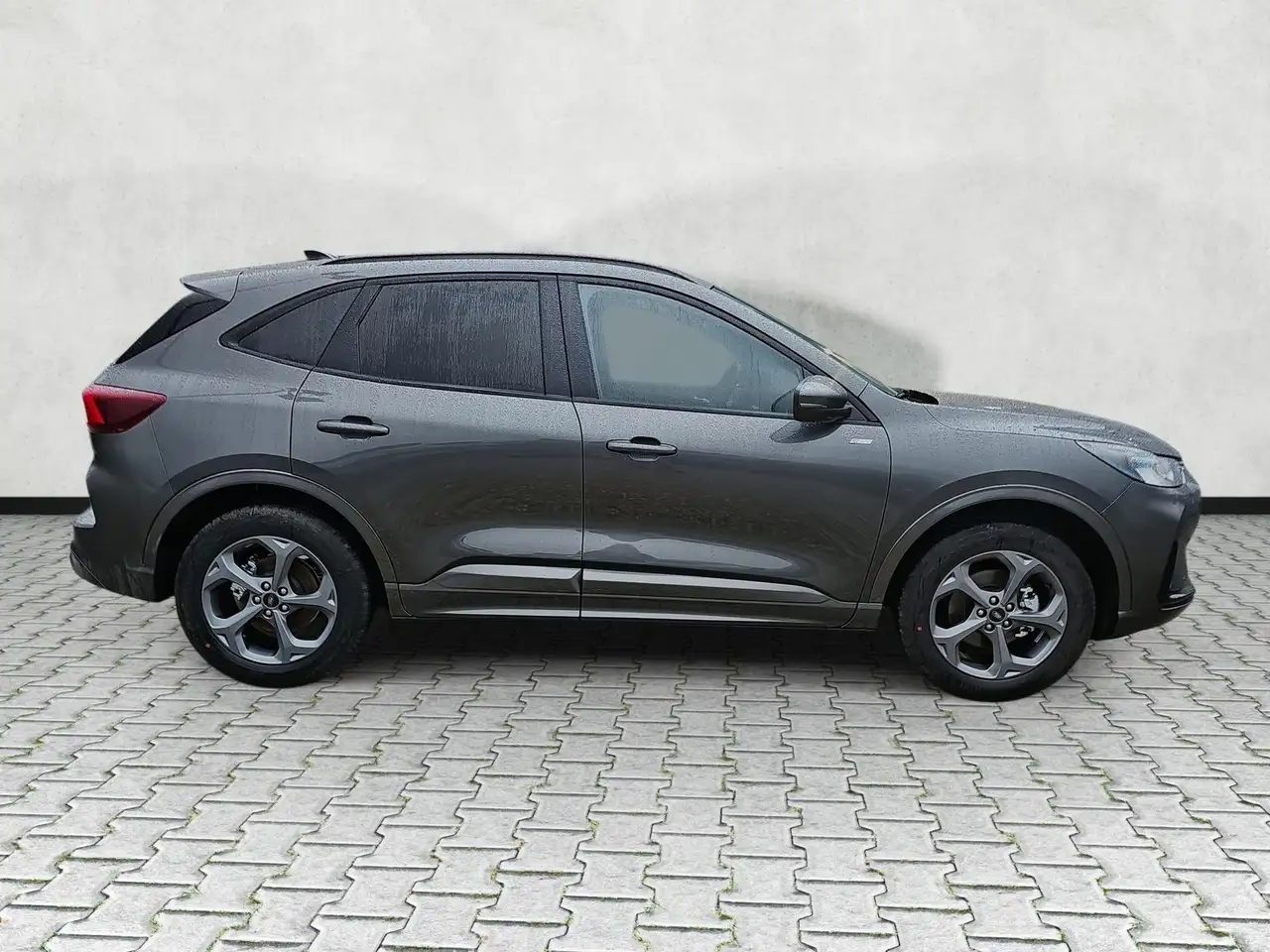 Ford Kuga 9