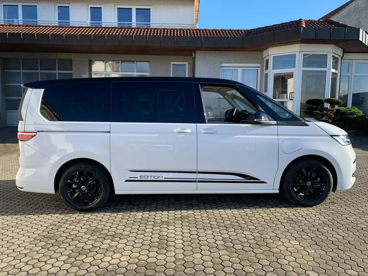 Volkswagen T7 Multivan 4