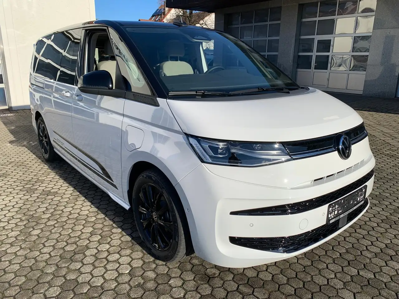 Volkswagen T7 Multivan 6