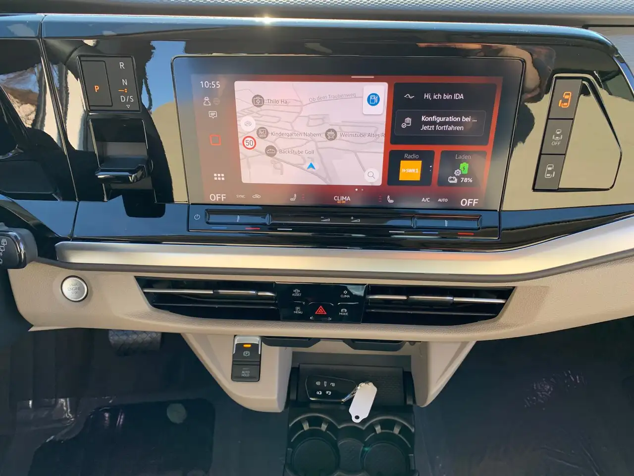 Volkswagen T7 Multivan 15