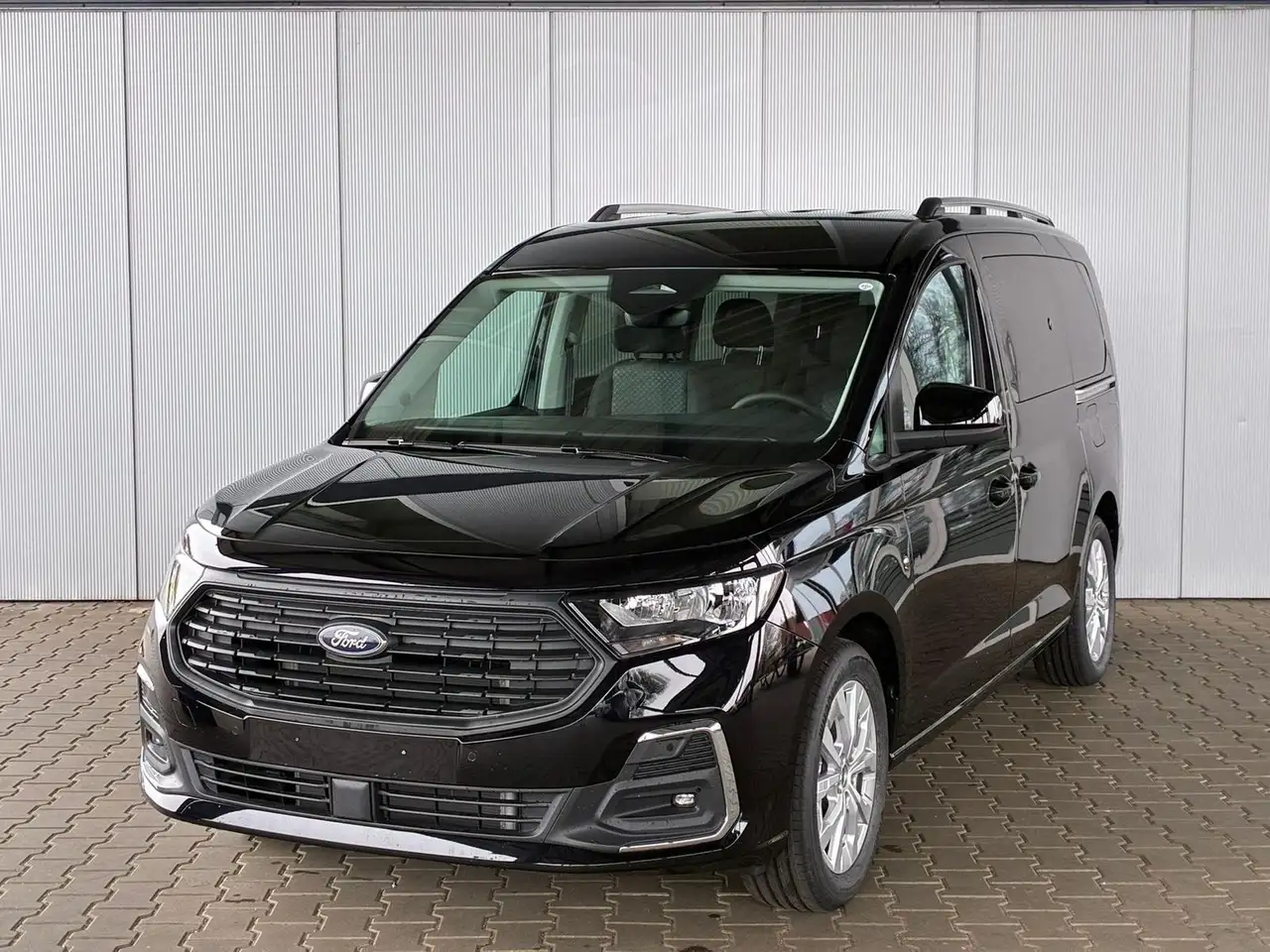 Ford Grand