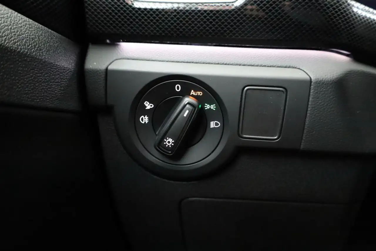Volkswagen T-Cross 10