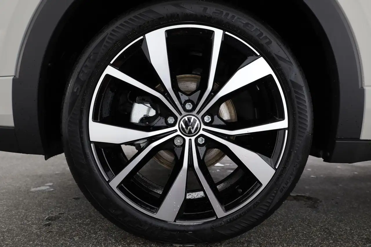 Volkswagen T-Cross 14