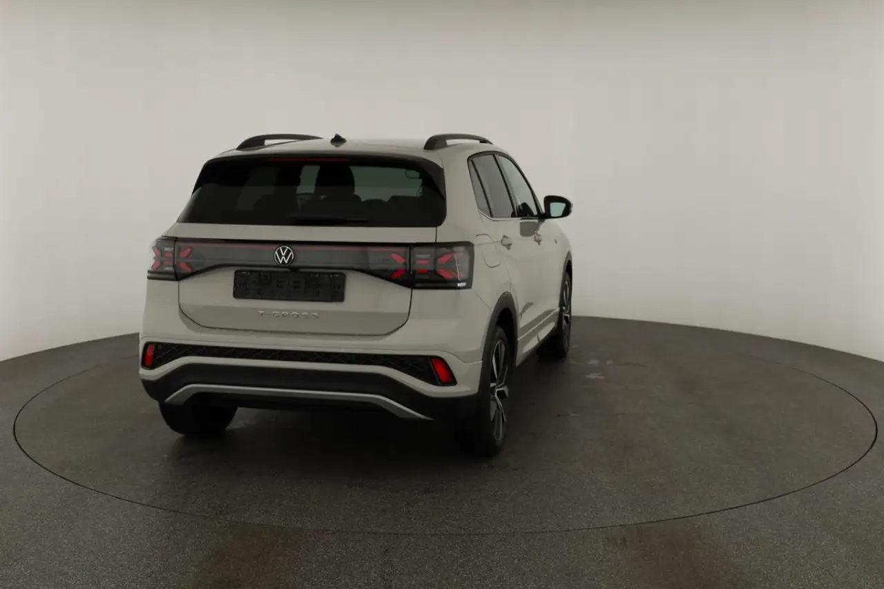 Volkswagen T-Cross 16