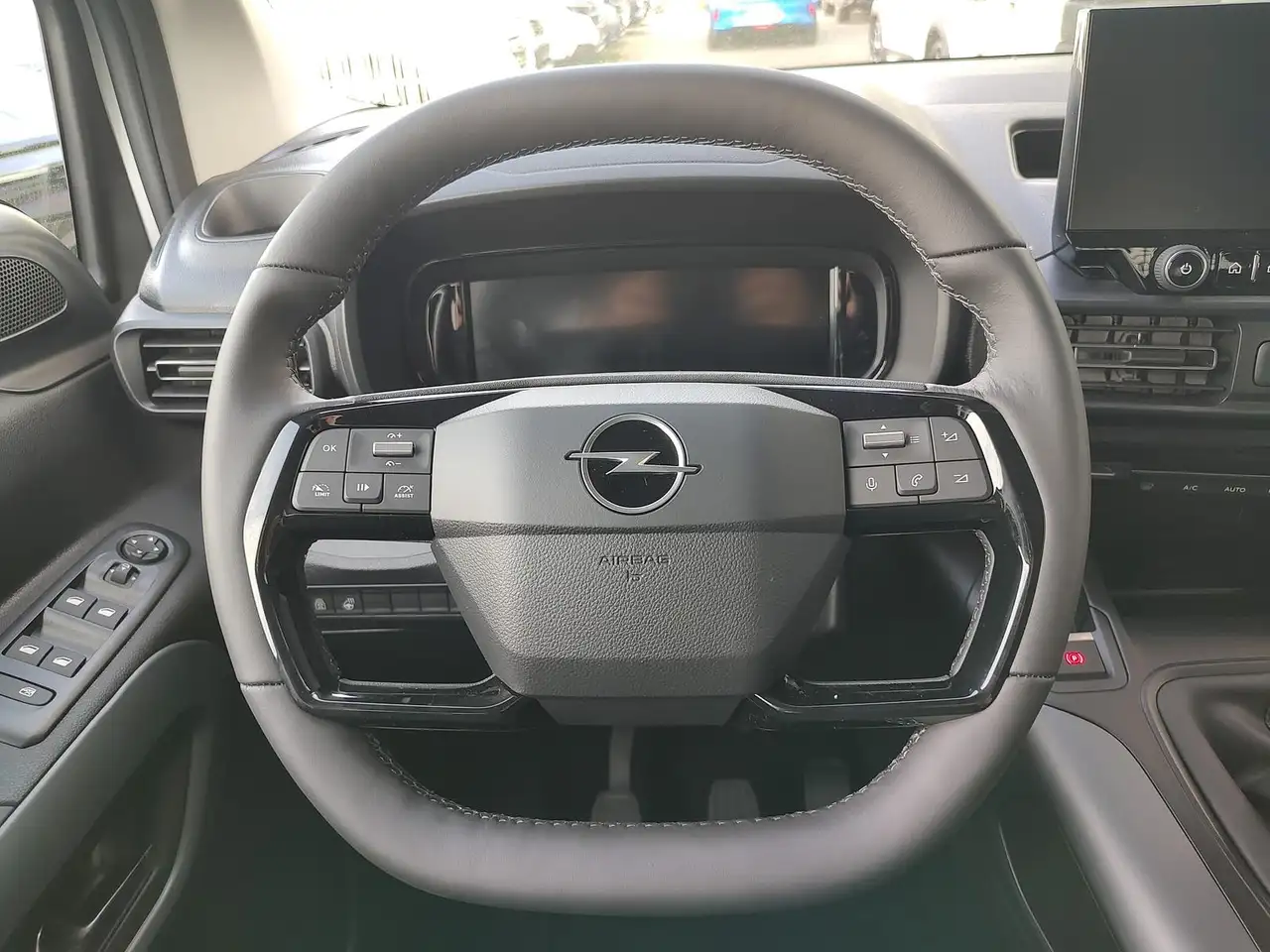 Opel Combo 12