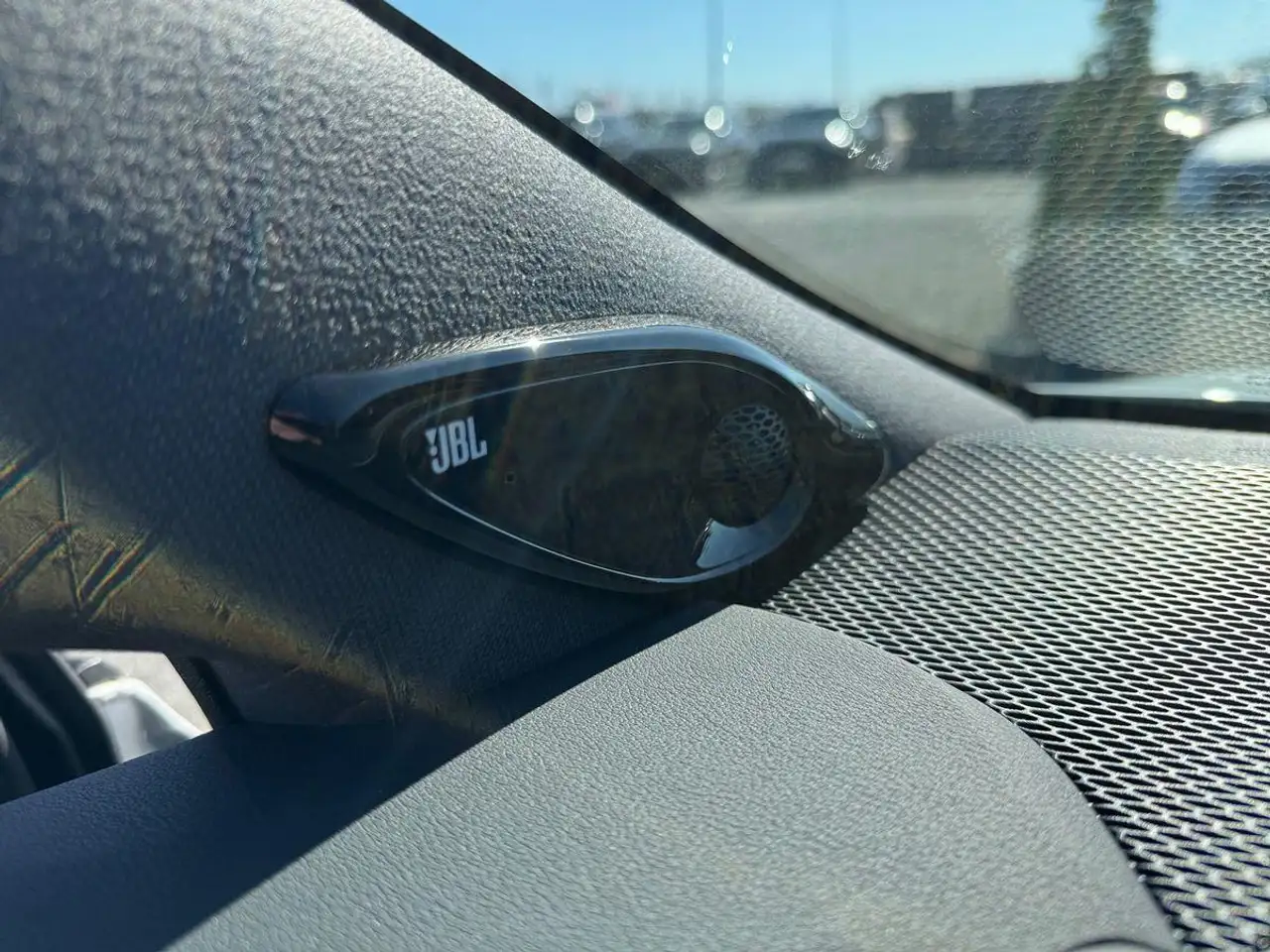 Toyota Corolla 16