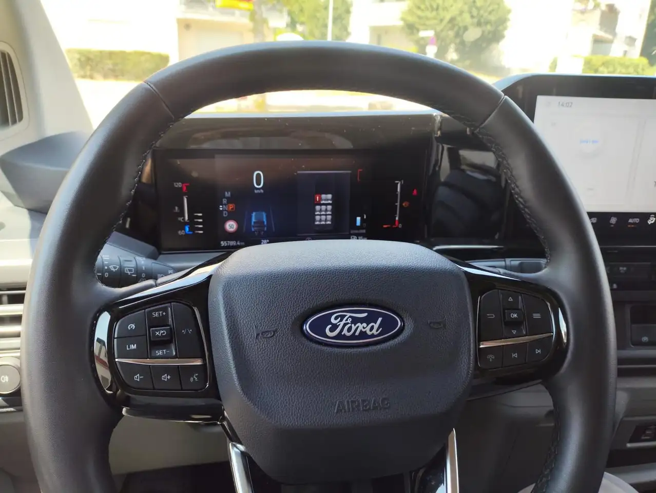 Ford Tourneo 12