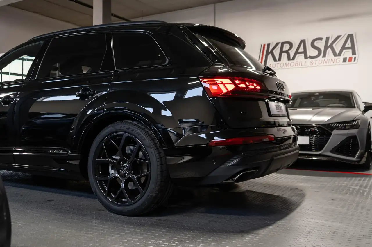 Audi Q7 50 9