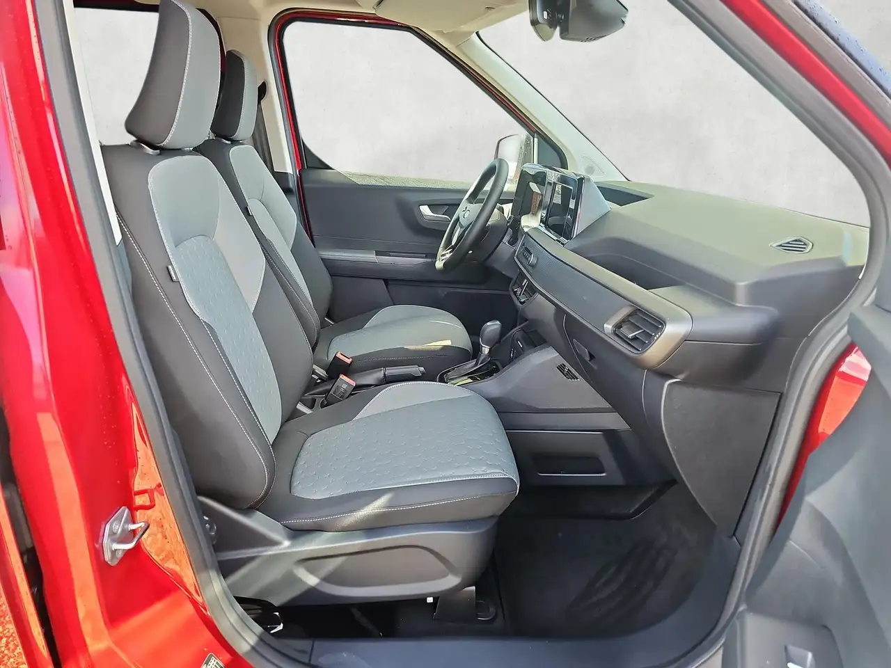 Ford Tourneo 11