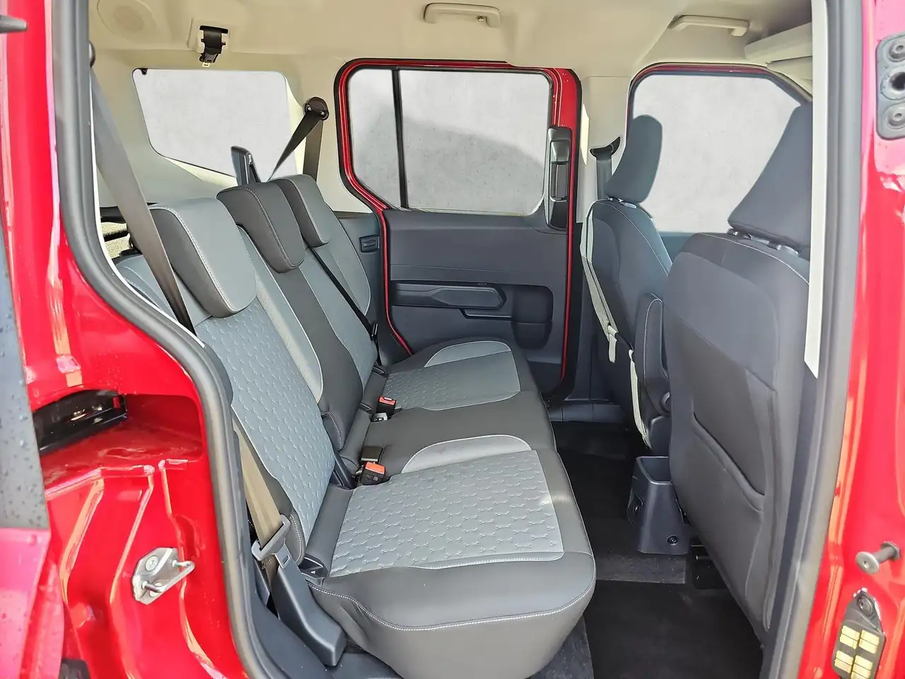 Ford Tourneo 14