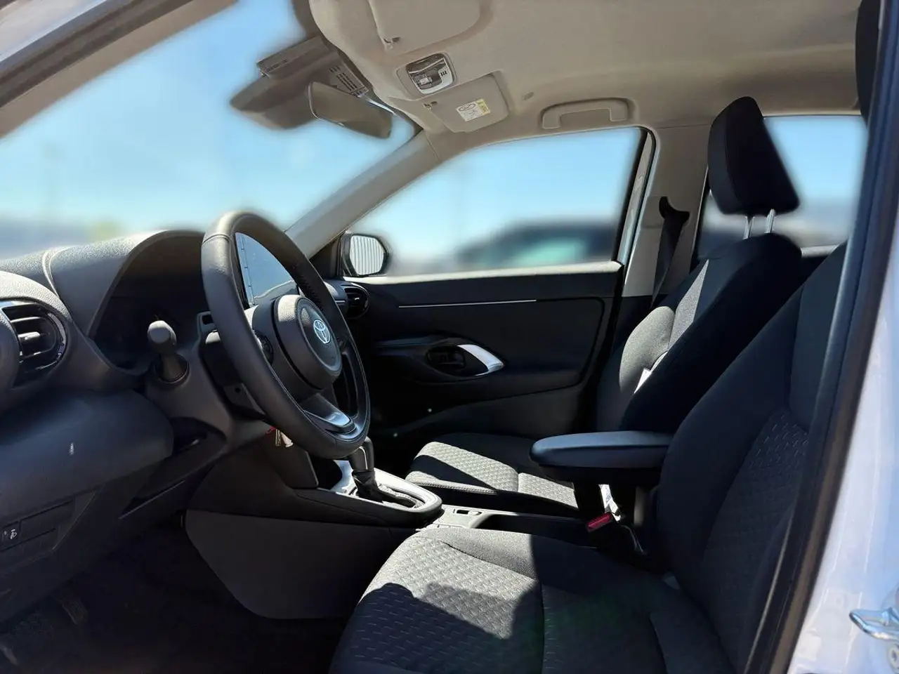 Toyota Yaris 8