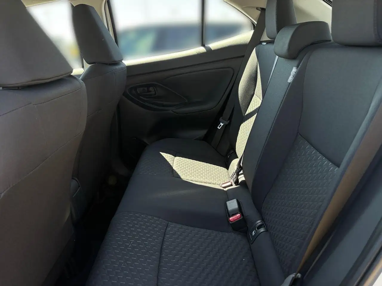 Toyota Yaris 12