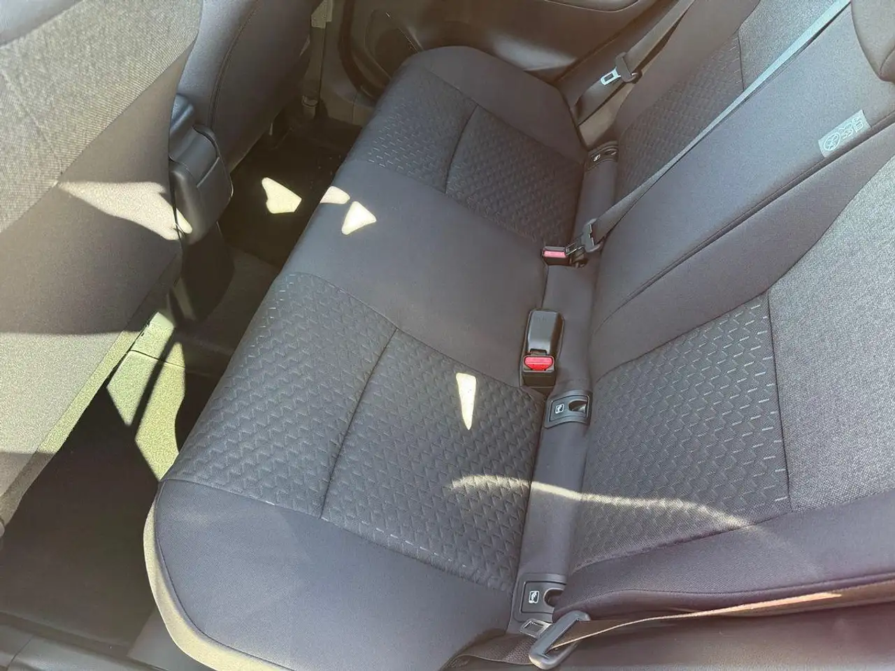 Toyota Yaris 12