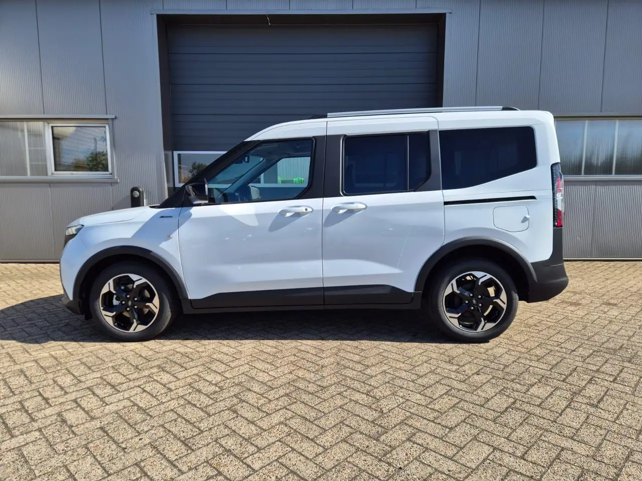 Ford Tourneo 2