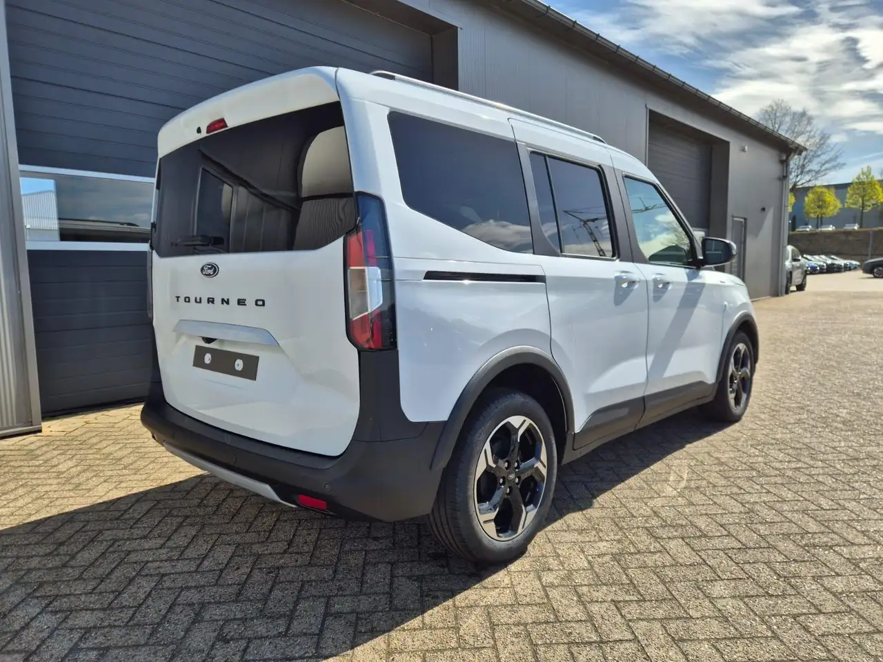 Ford Tourneo 5