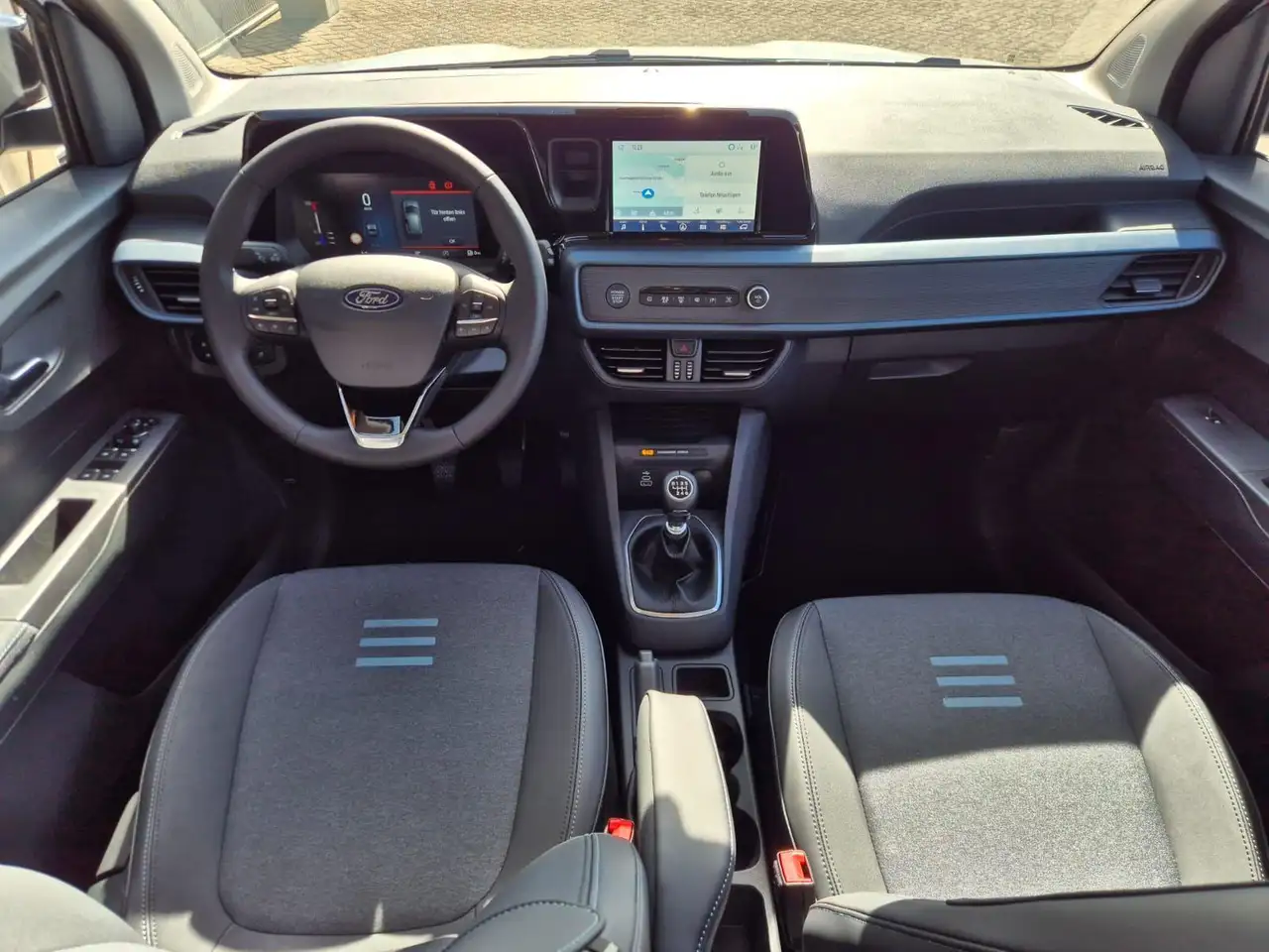 Ford Tourneo 11