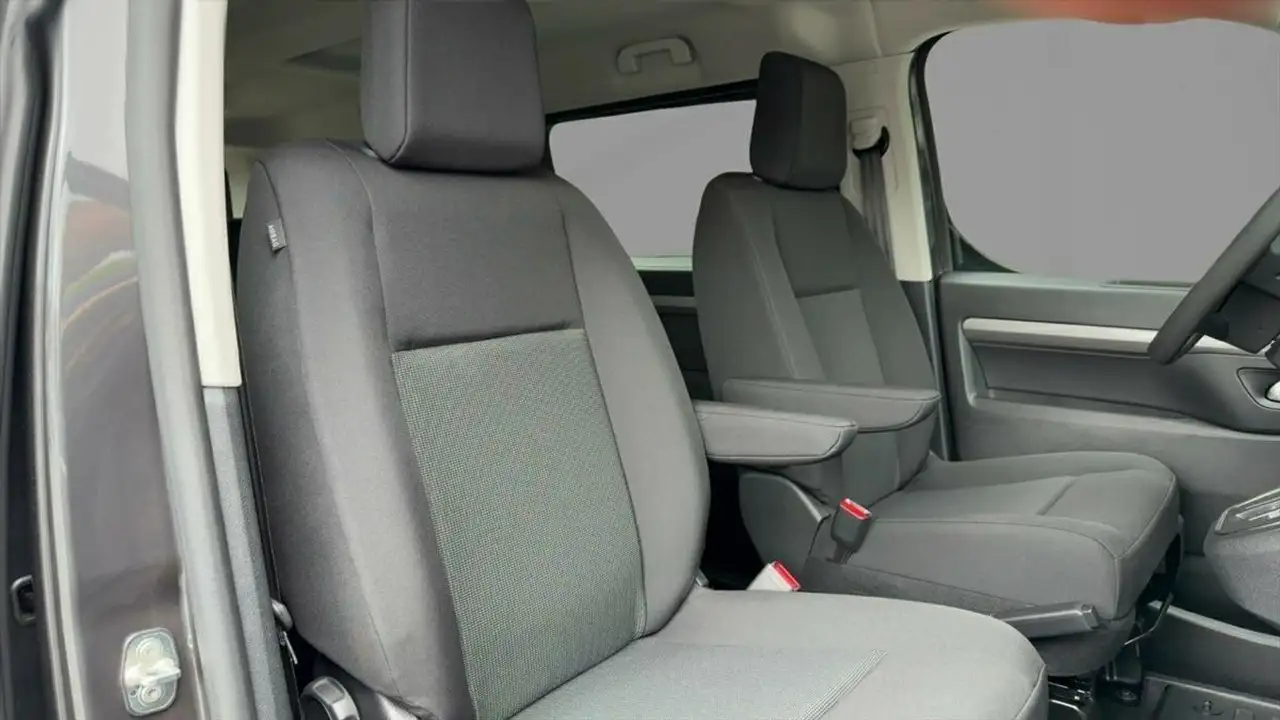 Citroen Spacetourer 7