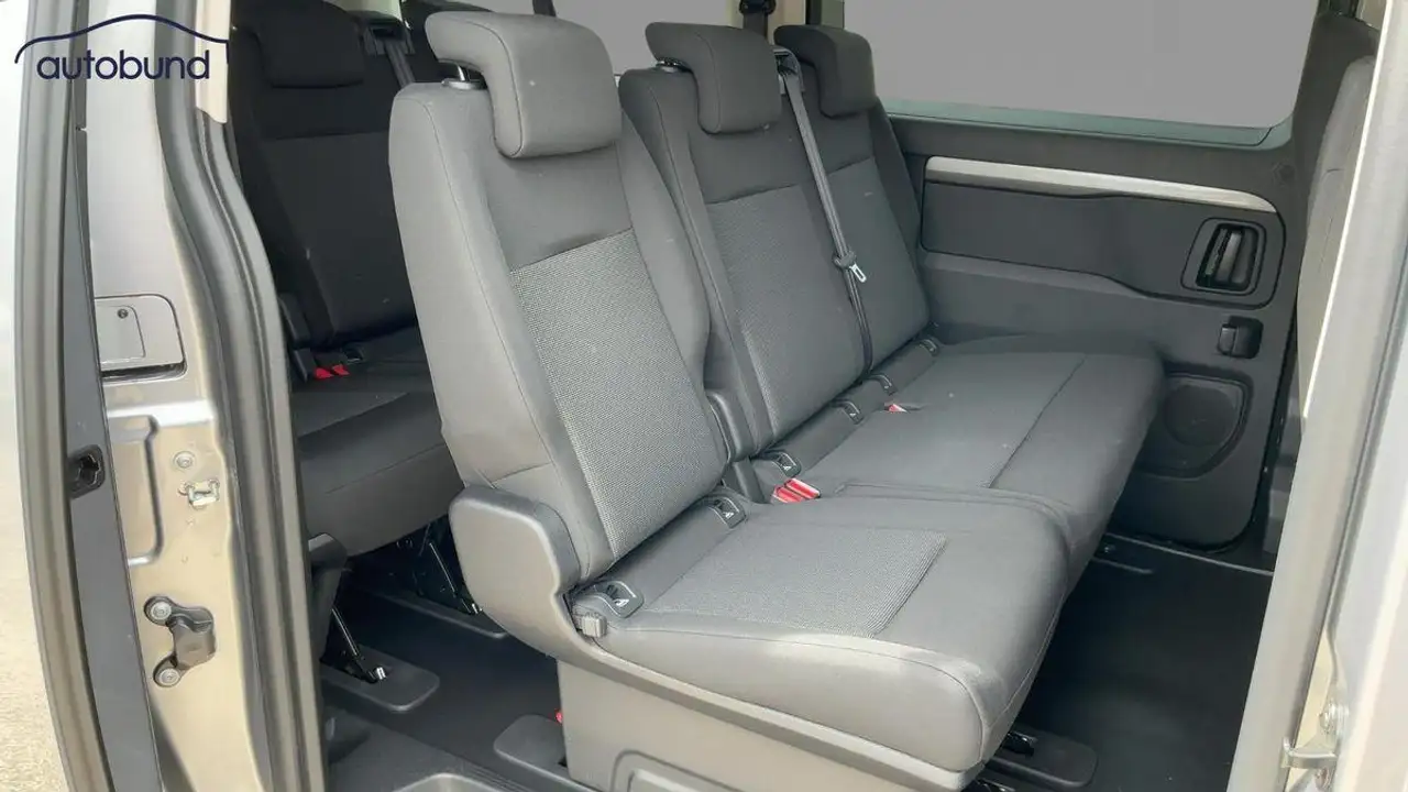 Citroen Spacetourer 7