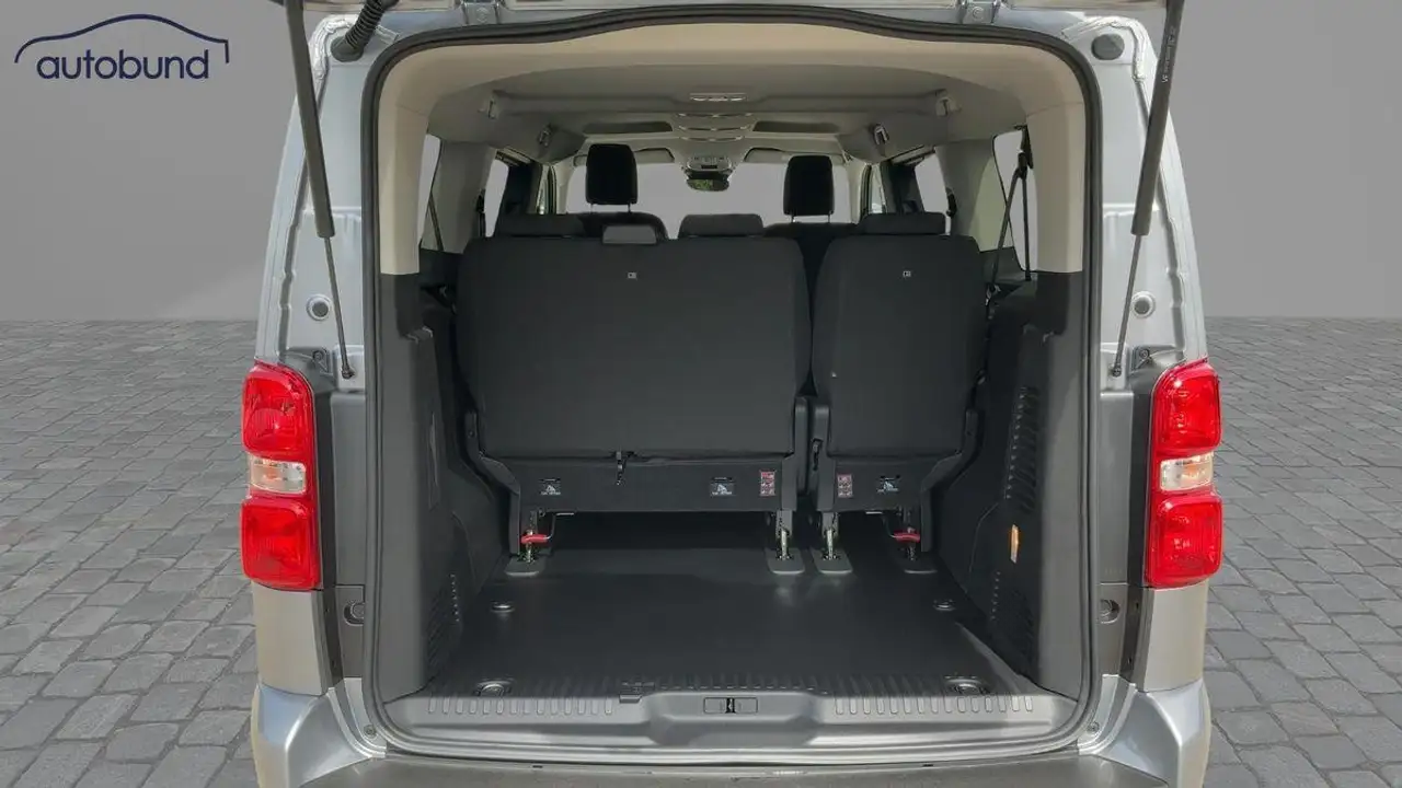 Citroen Spacetourer 9