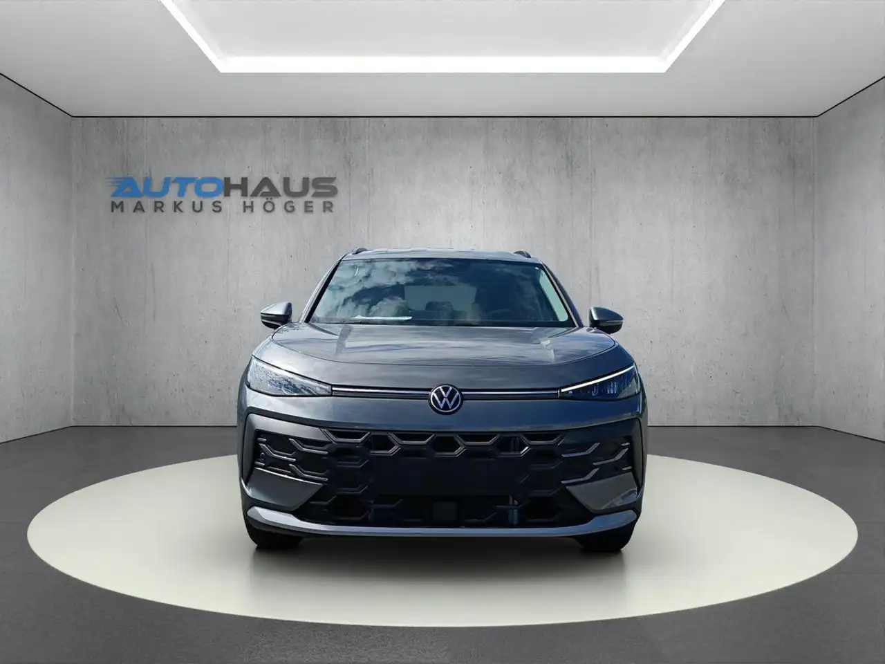 Volkswagen T-Roc 8
