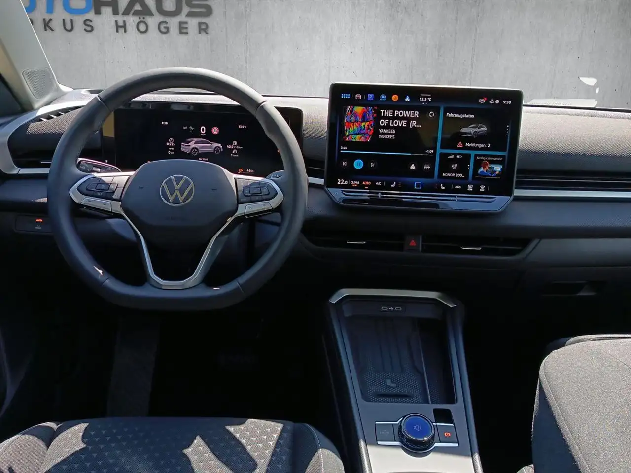 Volkswagen T-Roc 12