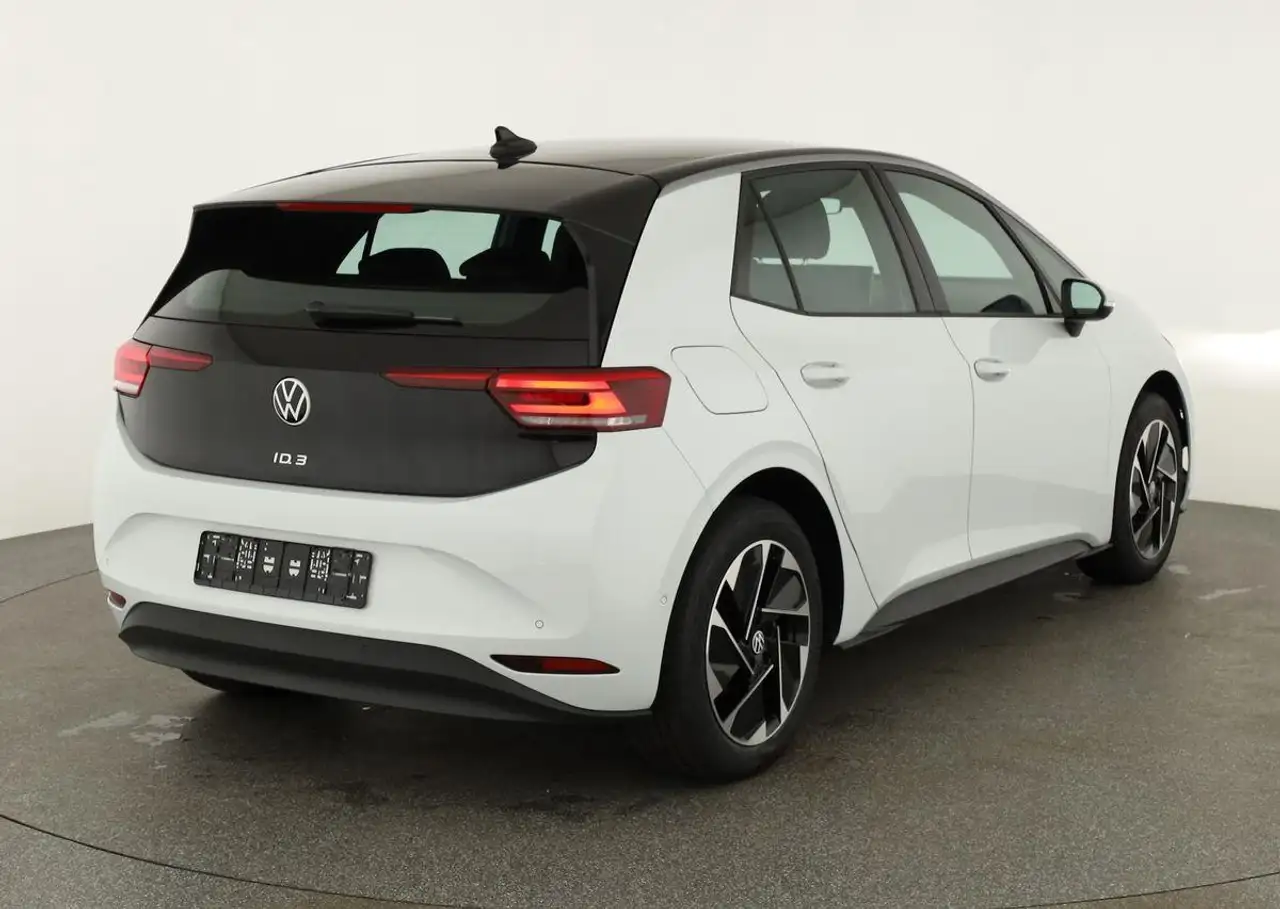 Volkswagen ID.3 4