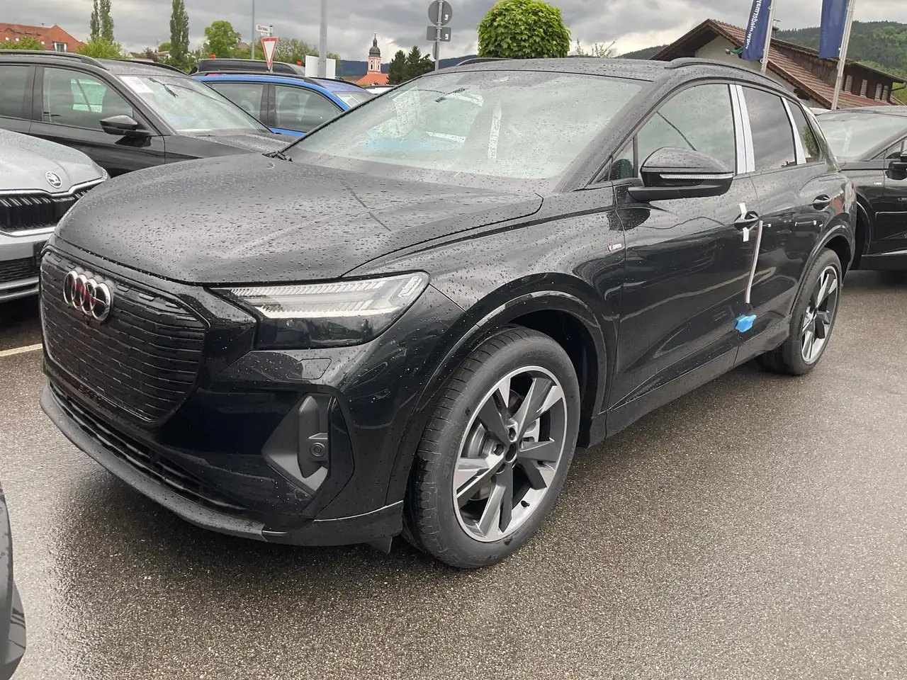 Audi Q4 2