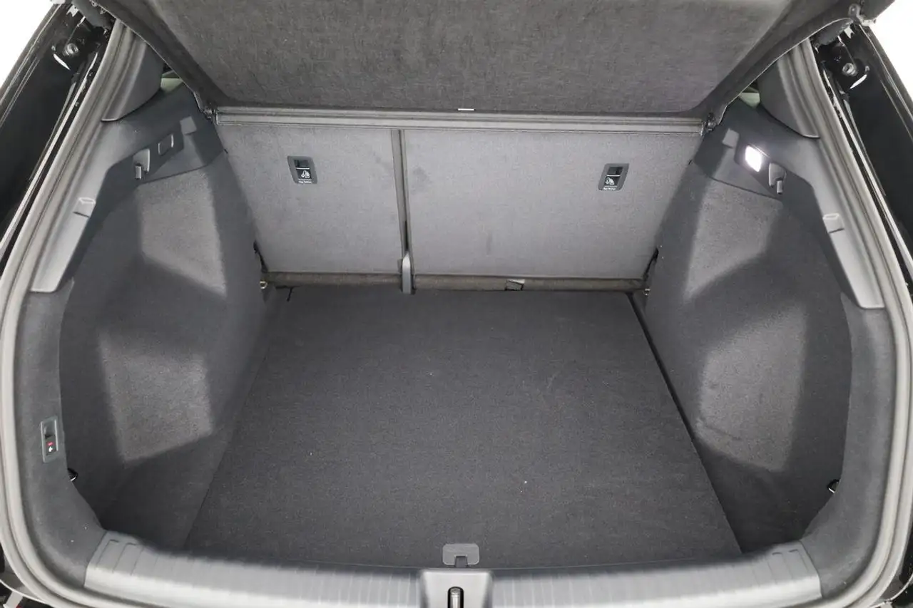 Audi Q4 14