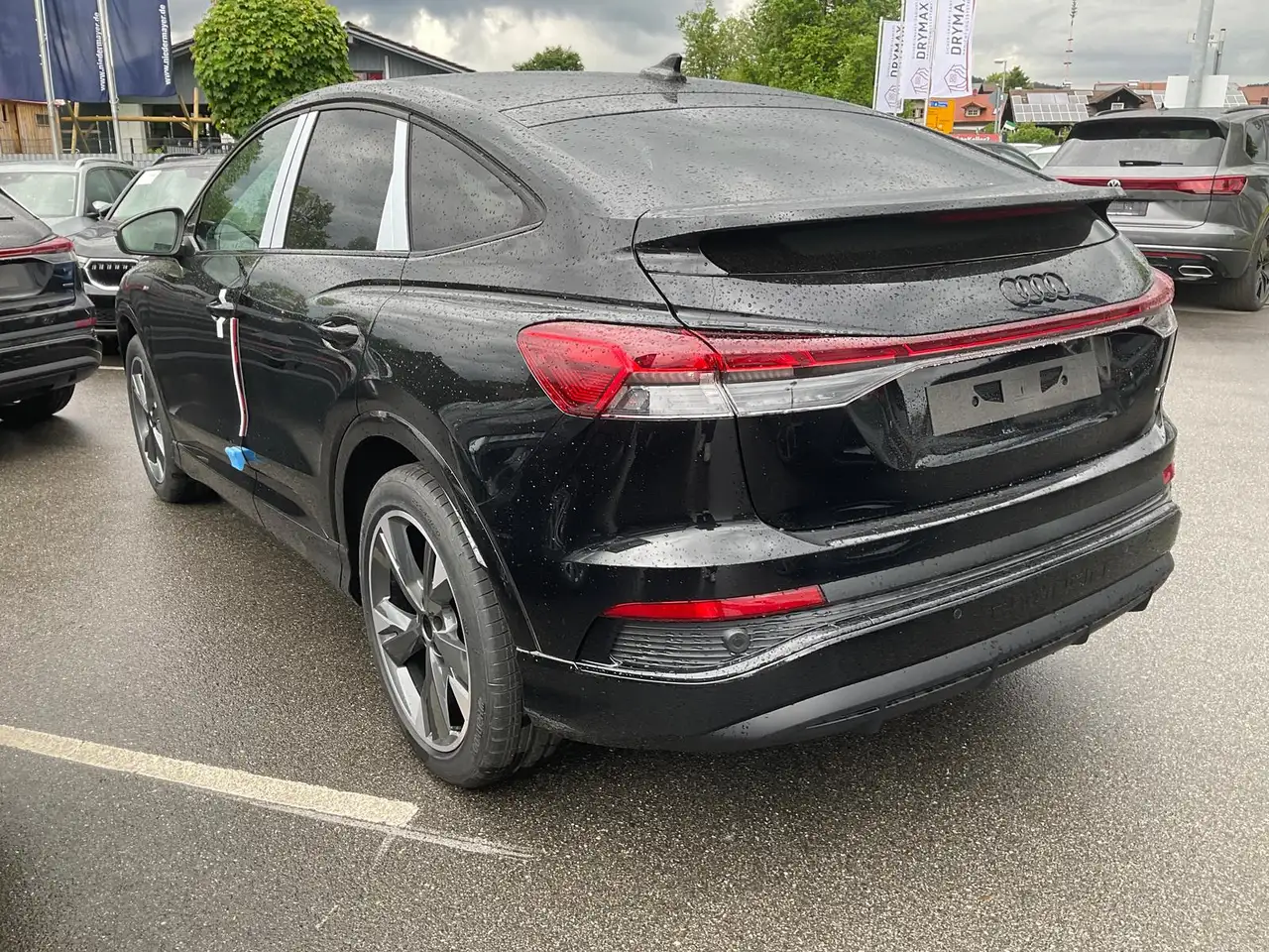 Audi Q4 4