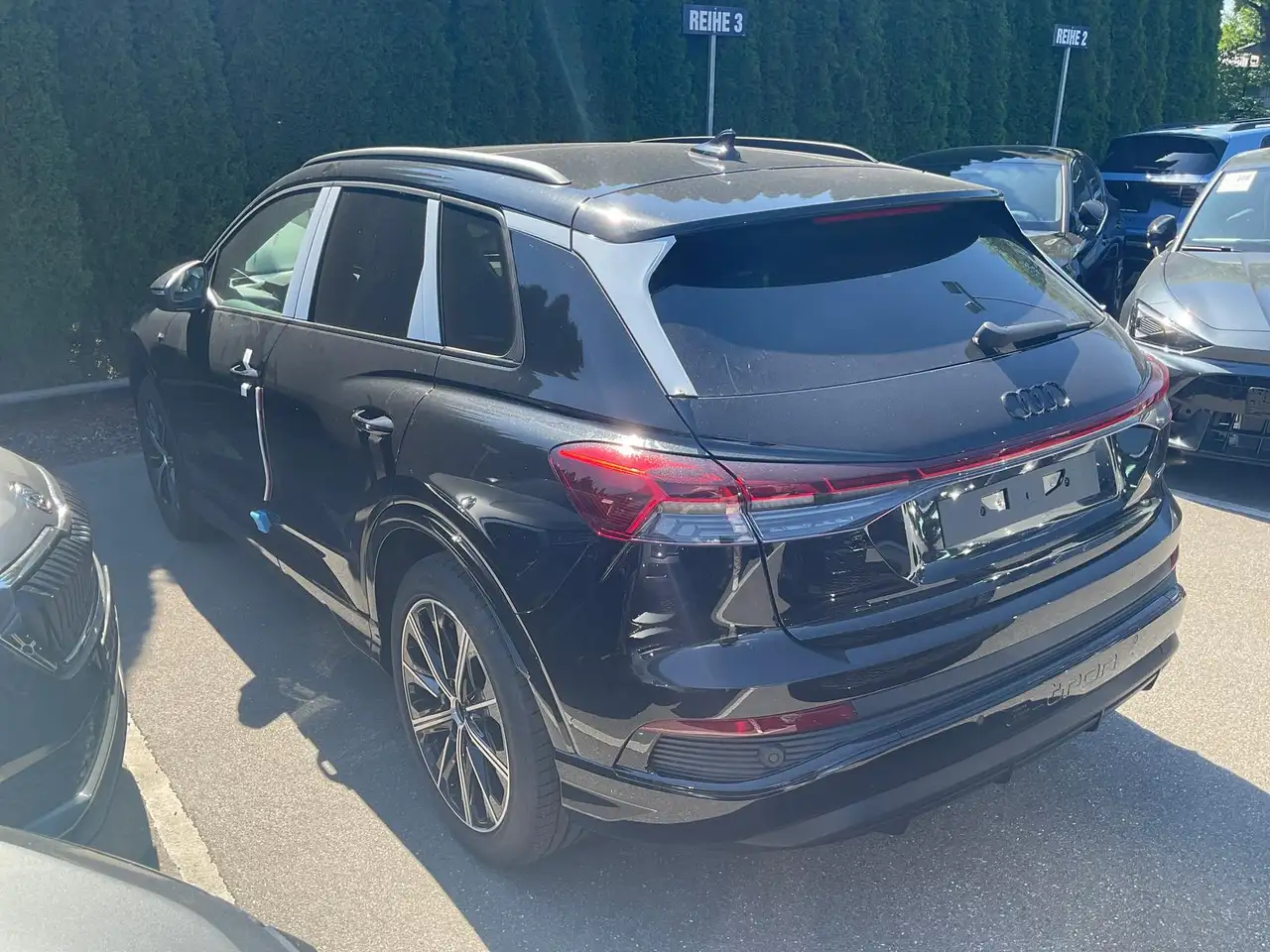 Audi Q4 4