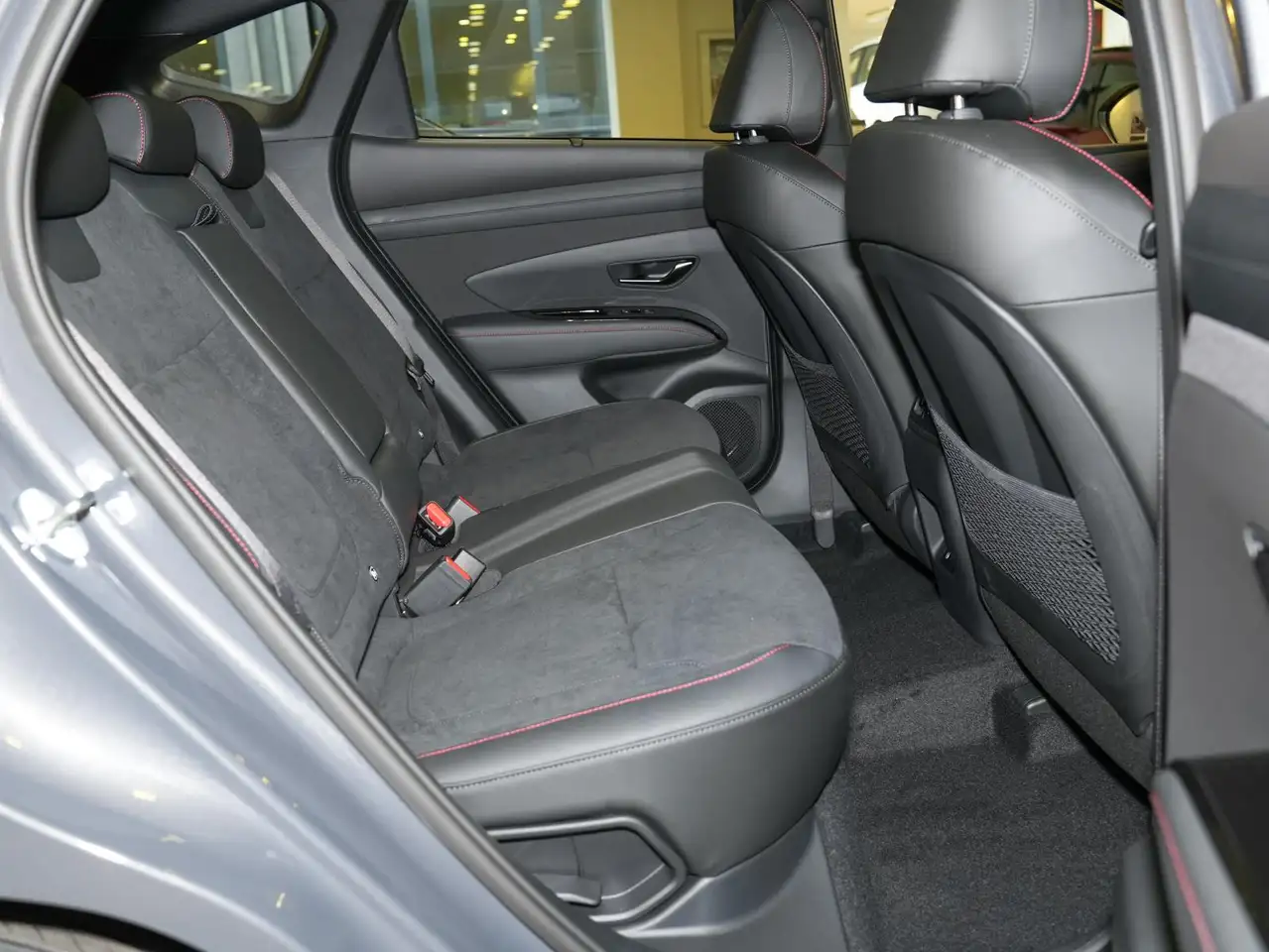 Hyundai TUCSON 11