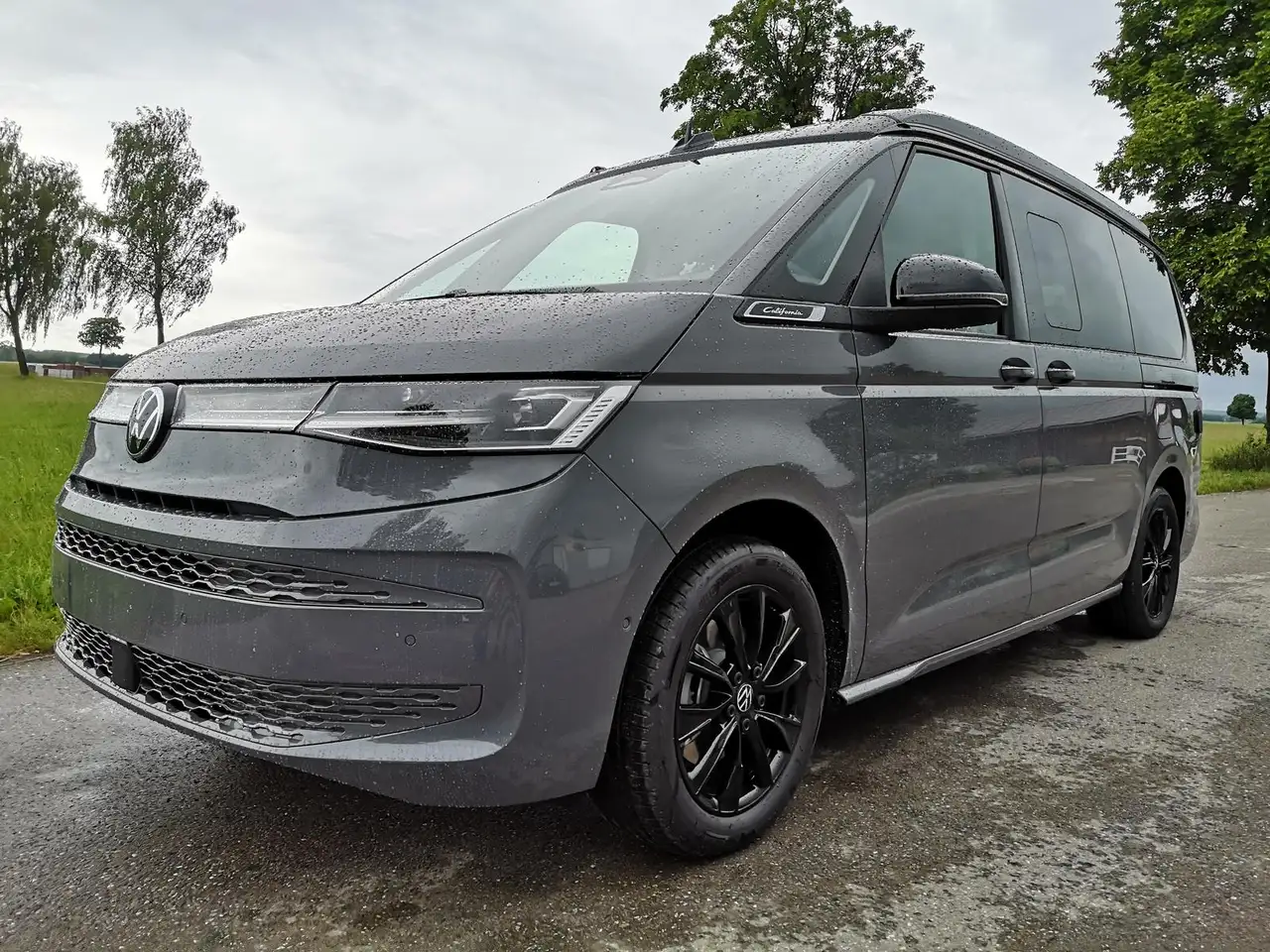 Volkswagen T7 California