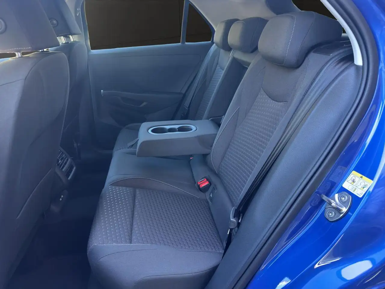 Volkswagen T-Roc 11